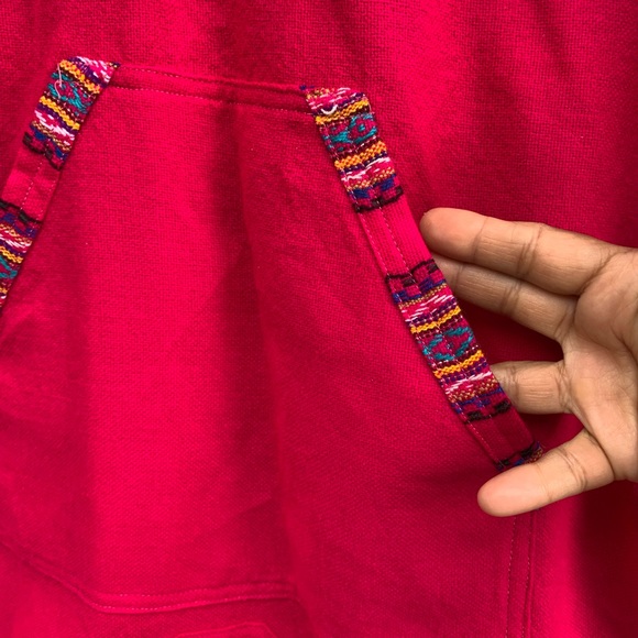 Vintage Sweater hand made in Ecuador size Medium. - Picture 4 of 8